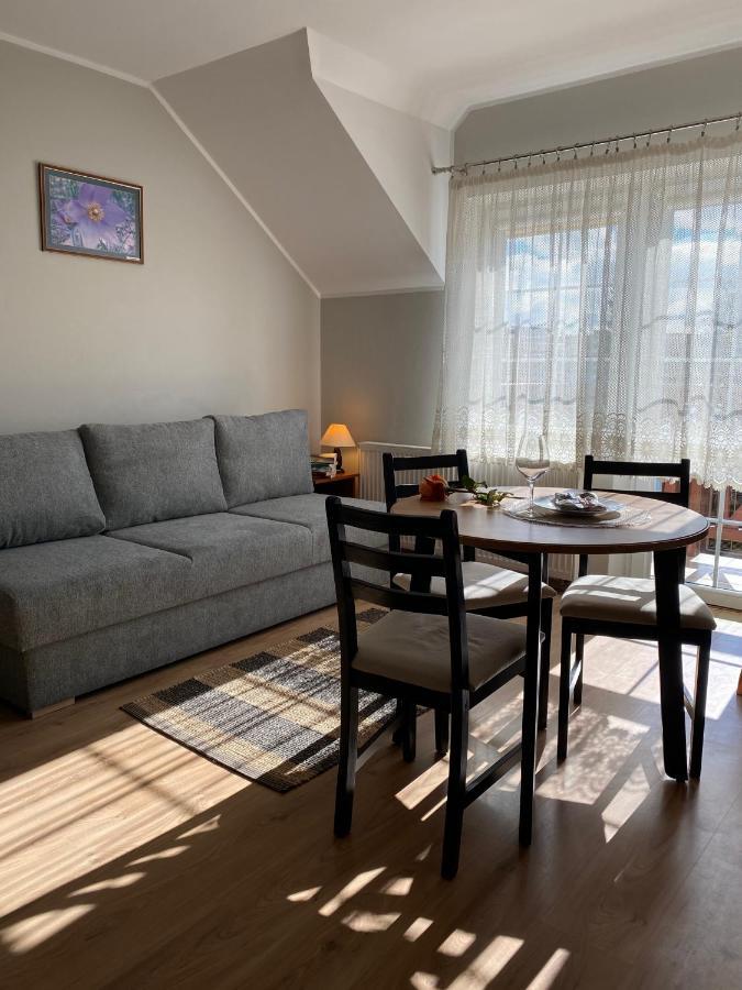 Pokoje Pod Kasztanami Jantar Exterior foto
